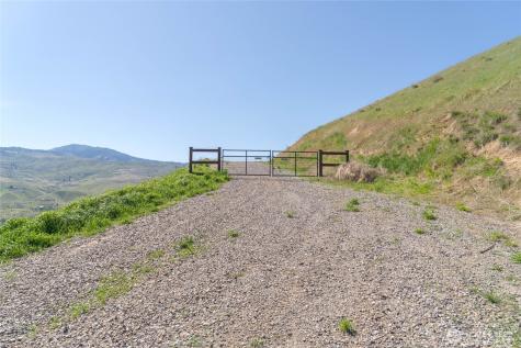519 Diede Hills Lane Wenatchee WA 98801