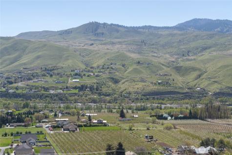 519 Diede Hills Lane Wenatchee WA 98801