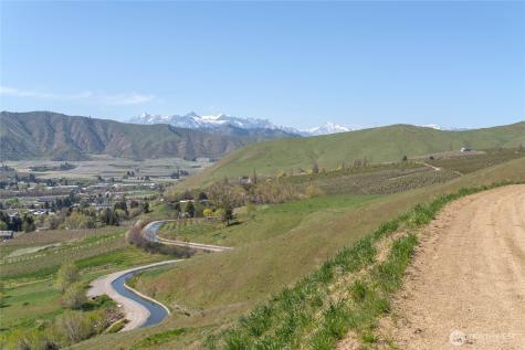 519 Diede Hills Lane Wenatchee WA 98801