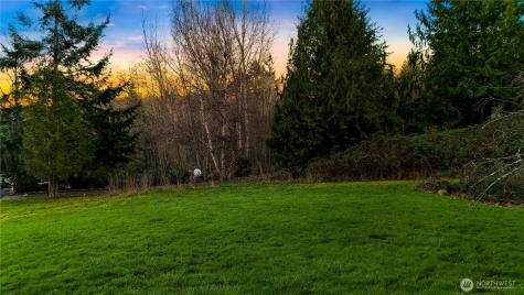 927 Grennan Place Camano Island WA 98282