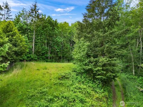 927 Grennan Place Camano Island WA 98282