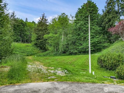 927 Grennan Place Camano Island WA 98282