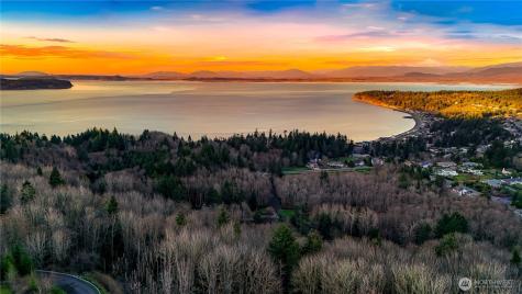 927 Grennan Place Camano Island WA 98282