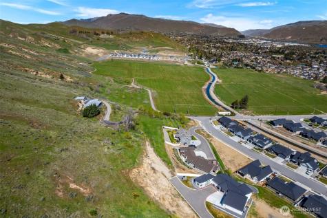 935 Silas Lane Wenatchee WA 98801