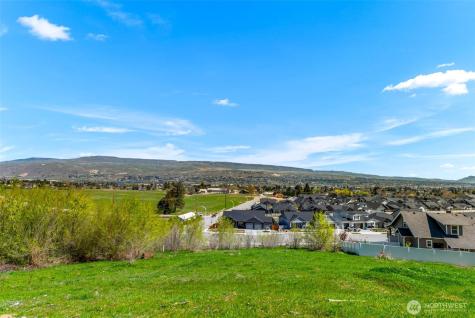 935 Silas Lane Wenatchee WA 98801