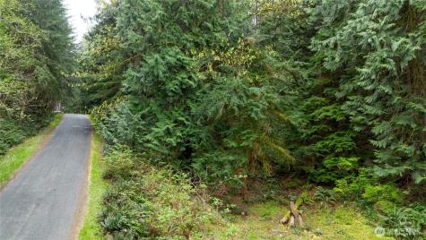 13 Wisteria Lane Bellingham WA 98229