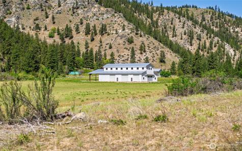 4482 Navarre Coulee Road Chelan WA 98816