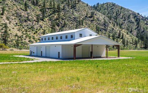 4482 Navarre Coulee Road Chelan WA 98816