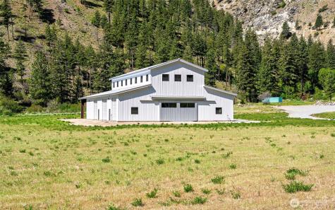 4482 Navarre Coulee Road Chelan WA 98816