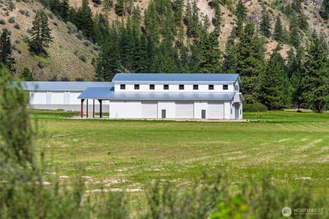 4482 Navarre Coulee Road Chelan WA 98816
