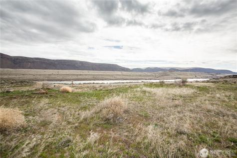 738 Ravens Home Lane Malaga WA 98828