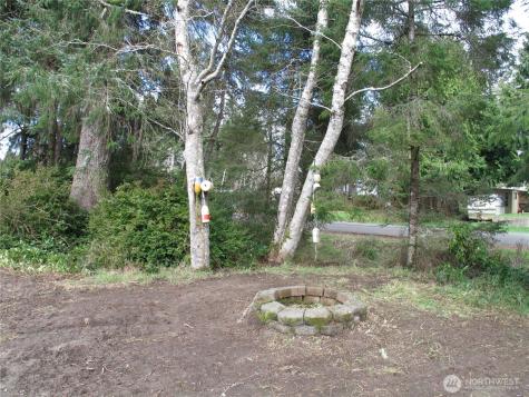 32317 Q Place Ocean Park WA 98640