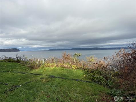 27 E Port Gardner Drive Everett WA 98206