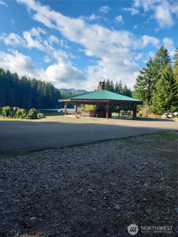 210 N Dow Creek Drive Hoodsport WA 98548