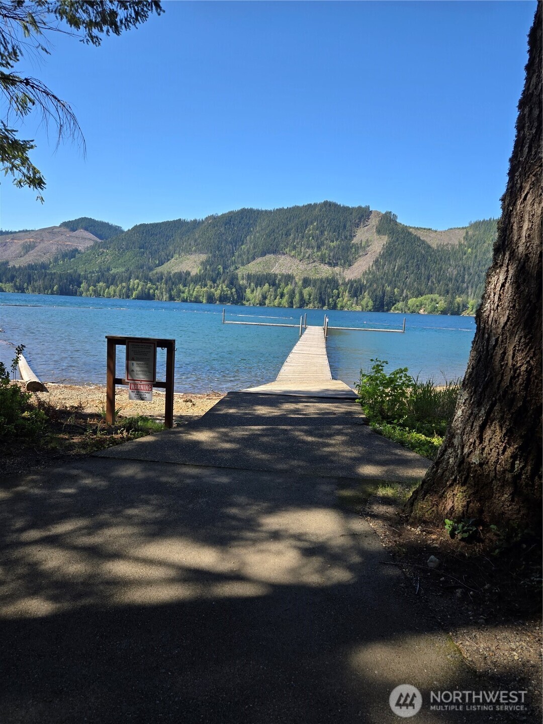 210 N Dow Creek Drive Hoodsport WA 98548