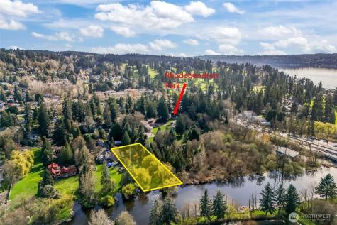 17050 70th Avenue NE Kenmore WA 98028