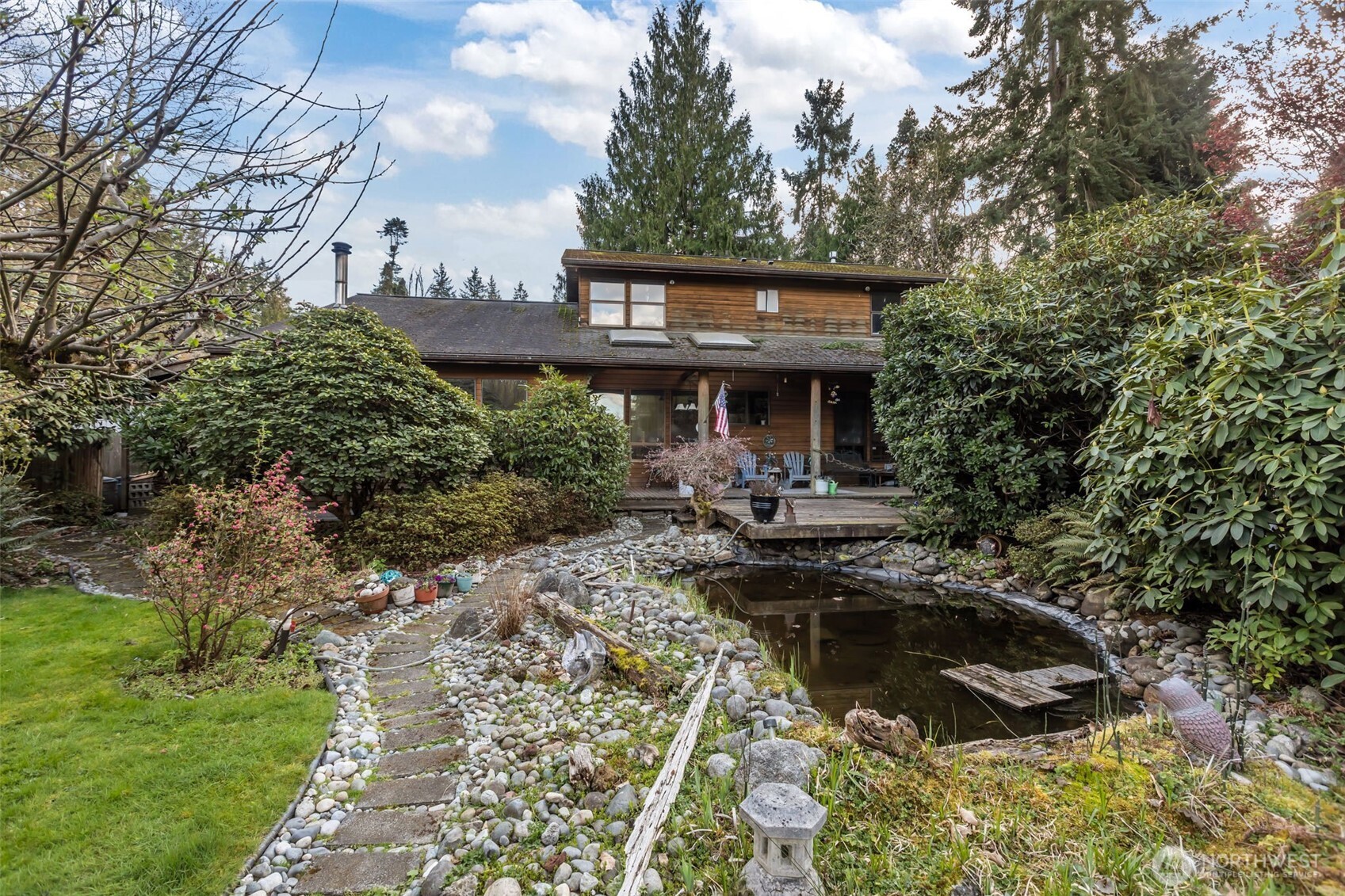 17050 70th Avenue NE Kenmore WA 98028