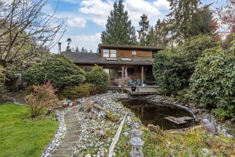 17050 70th Avenue NE Kenmore WA 98028