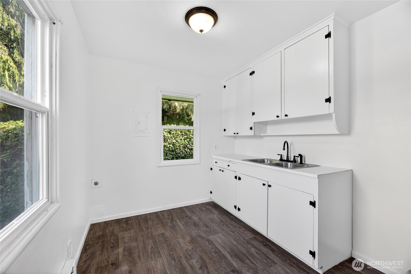 5222 Delridge Way SW Seattle WA 98106