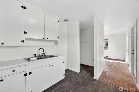 5222 Delridge Way SW Seattle WA 98106
