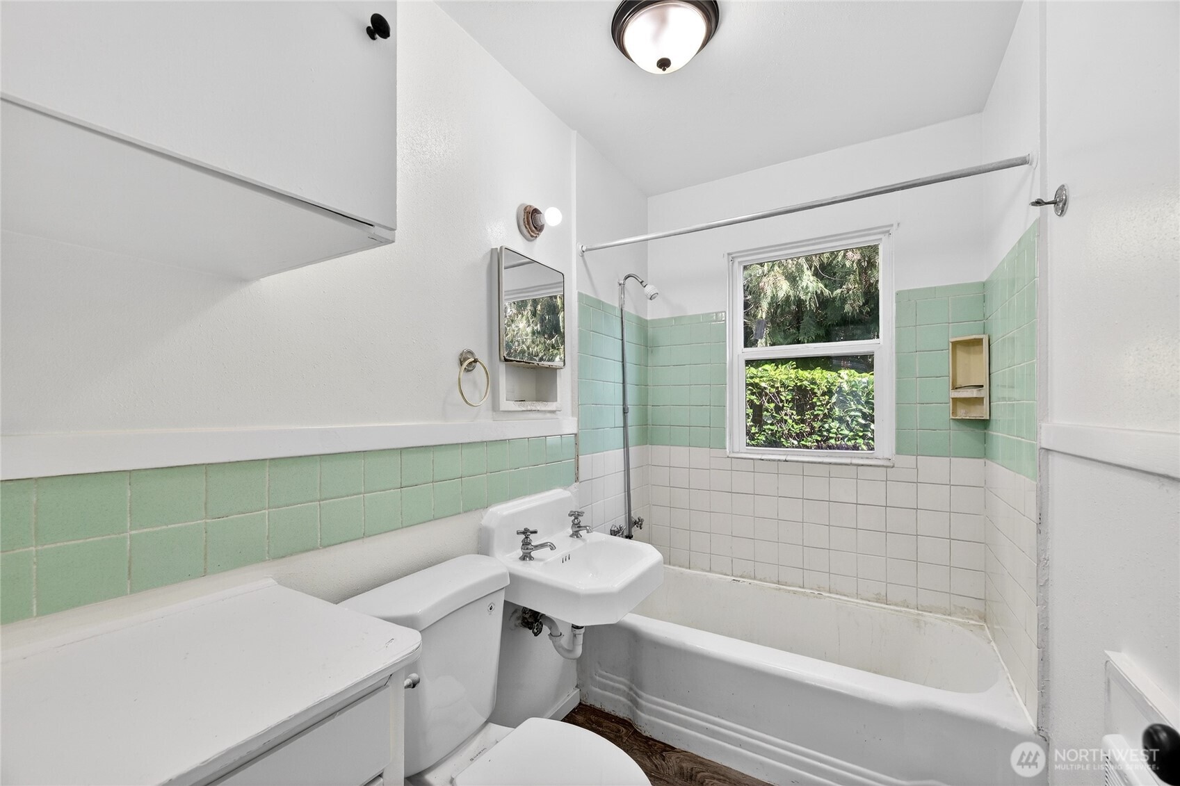 5222 Delridge Way SW Seattle WA 98106