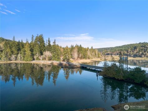730 NE Black Bear Road Belfair WA 98528