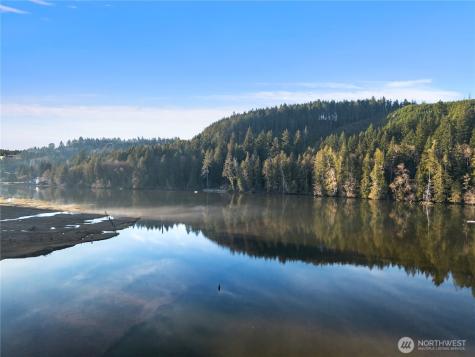 730 NE Black Bear Road Belfair WA 98528