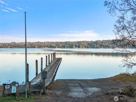 730 NE Black Bear Road Belfair WA 98528