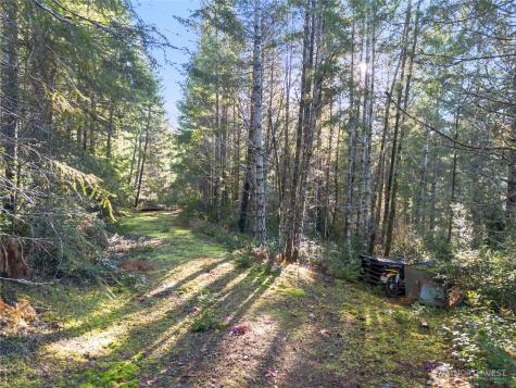 730 NE Black Bear Road Belfair WA 98528