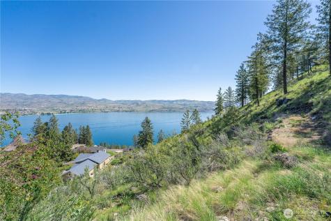 4340 Sunnybank Drive Chelan WA 98816