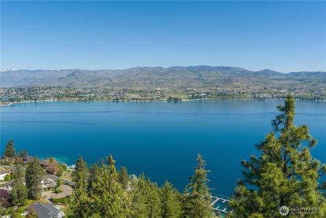 4340 Sunnybank Drive Chelan WA 98816