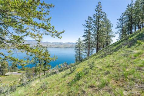 4340 Sunnybank Drive Chelan WA 98816
