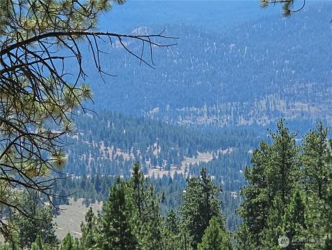 147 High Country Road Tonasket WA 98855