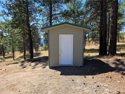 147 High Country Road Tonasket WA 98855