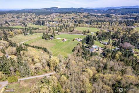 100 Magpie Drive Castle Rock WA 98611