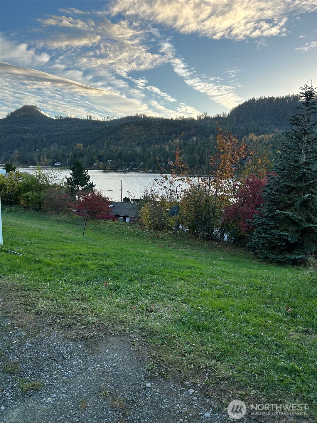 18576 Mason Court Mount Vernon WA 98274