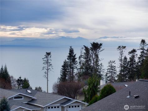 4512 Queen Ann Way Anacortes WA 98221