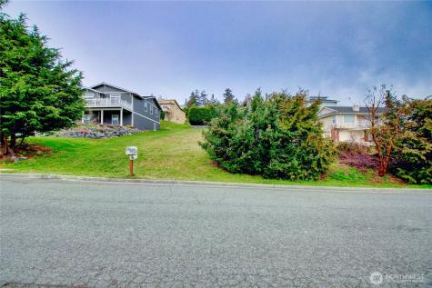 4512 Queen Ann Way Anacortes WA 98221