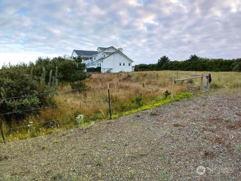 863 Ocean Shores Boulevard NW Ocean Shores WA 98569