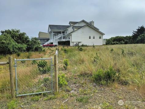 863 Ocean Shores Boulevard NW Ocean Shores WA 98569