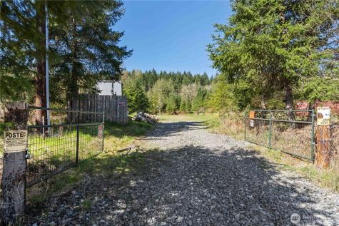38636 Eatonville Cut Off Road E Eatonville WA 98328