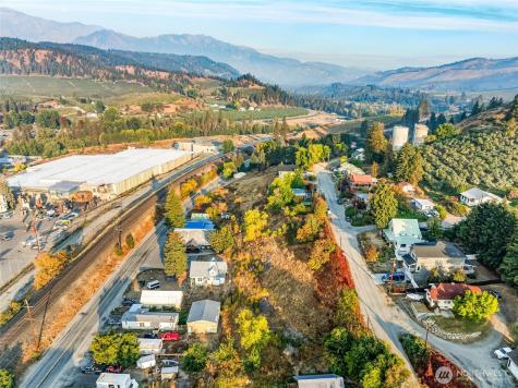 16 High Street Peshastin WA 98847