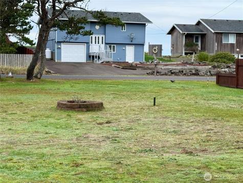 29528 G Street Ocean Park WA 98640