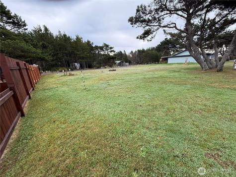 29528 G Street Ocean Park WA 98640