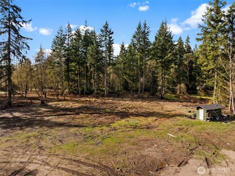 8165 Orchard Avenue SE Port Orchard WA 98367
