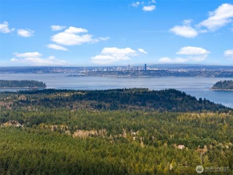 8165 Orchard Avenue SE Port Orchard WA 98367