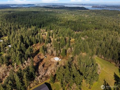 8165 Orchard Avenue SE Port Orchard WA 98367