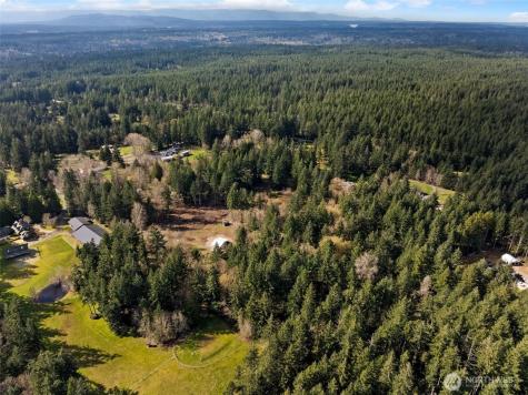 8165 Orchard Avenue SE Port Orchard WA 98367