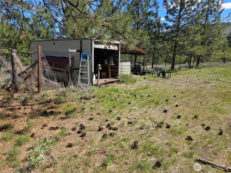 144 Reevas Basin Road Tonasket WA 98855