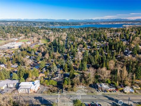 10400 Lake City Way NE Seattle WA 98125